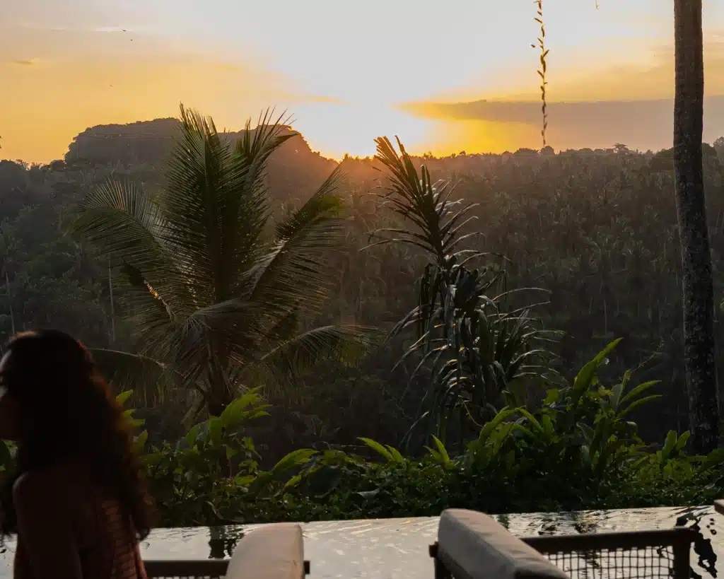 ilustrasi best sunset spots in ubud